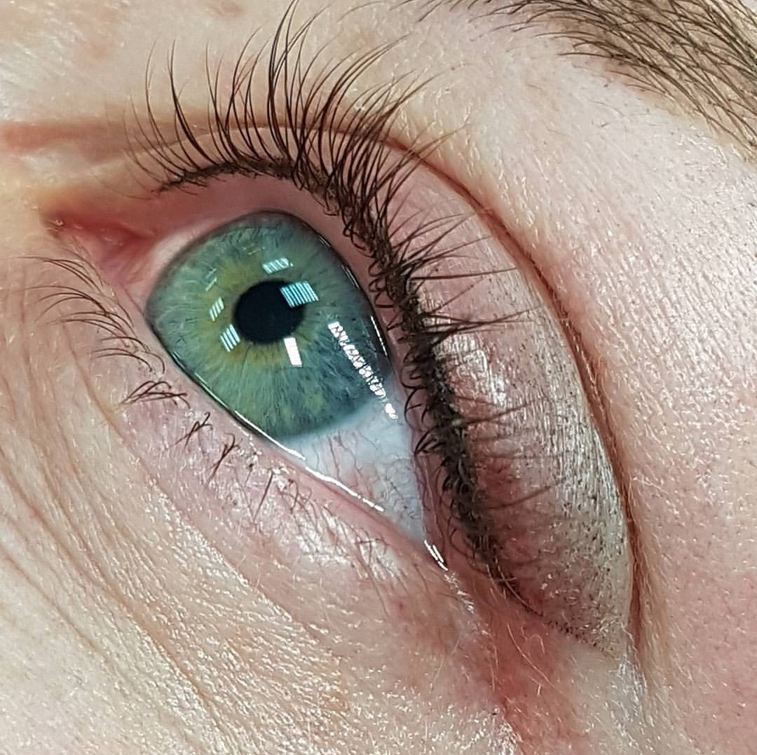 DUSTY EYES (Puslu Gözler)